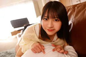 Chị gái lần đầu có thằng bồ còn nhiều ngỡ ngàng nên mượn dương vật thằng em tập trước