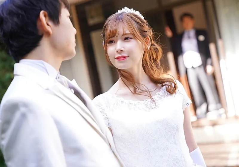 Bố chồng yêu chịch người yêu của con trai ngay sau lễ cưới của con trai