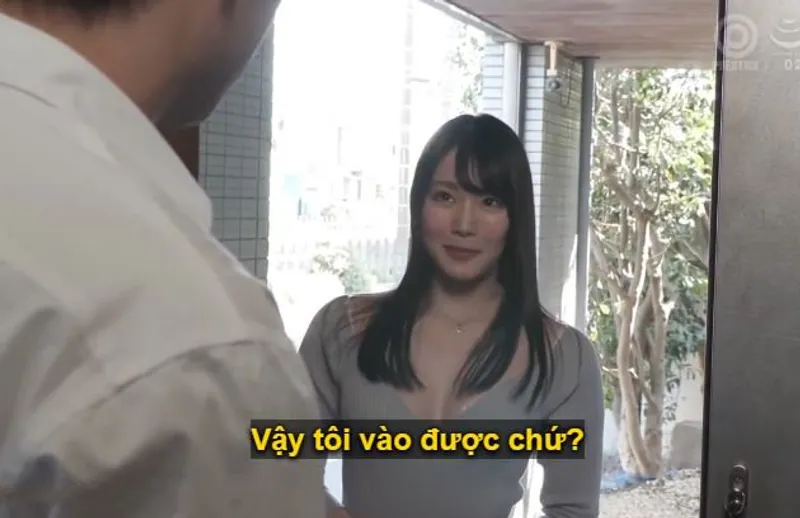 Anh chàng hàng xóm giàu sang bị cô em gái xinh tươi nhà bên cạnh, mới dọn về cùng chồng, ve vãn rủ rê quan hệ.
